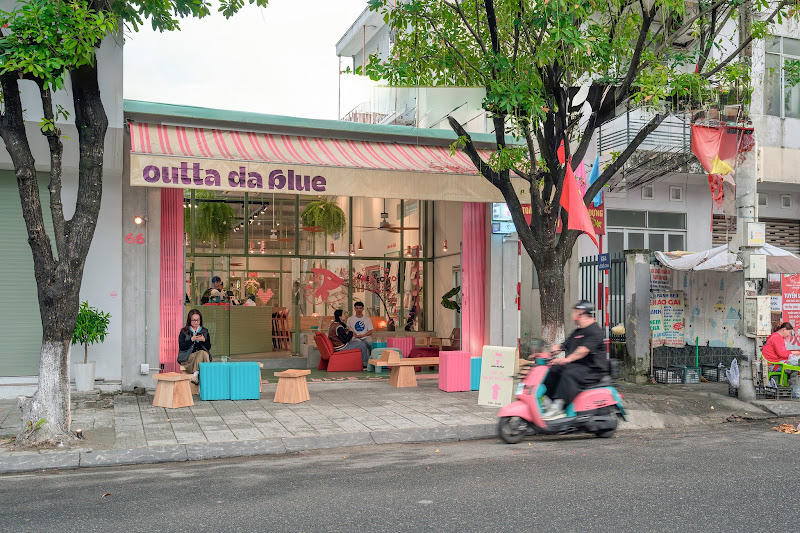 Outta da Blue Đà Nẵng - Danang Specialty Coffee Shop - 다낭 스페셜티 커피 전문점 - ダナン・スペシャルティコーヒーショップ - 岘港精品咖啡店